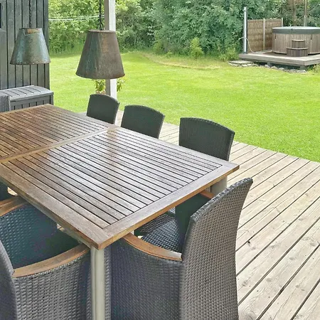 בית נופש Gyvelvaenget Glesborg Ii